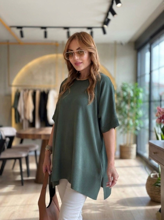 Kadın Bisiklet Yaka Kısa Yarasa Kollu Yanları Yırtmaçlı Oversize Dökümlü Merserize Bluz