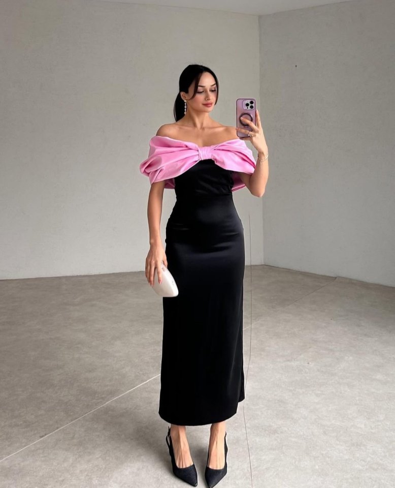 Pink Front Fionked Dress