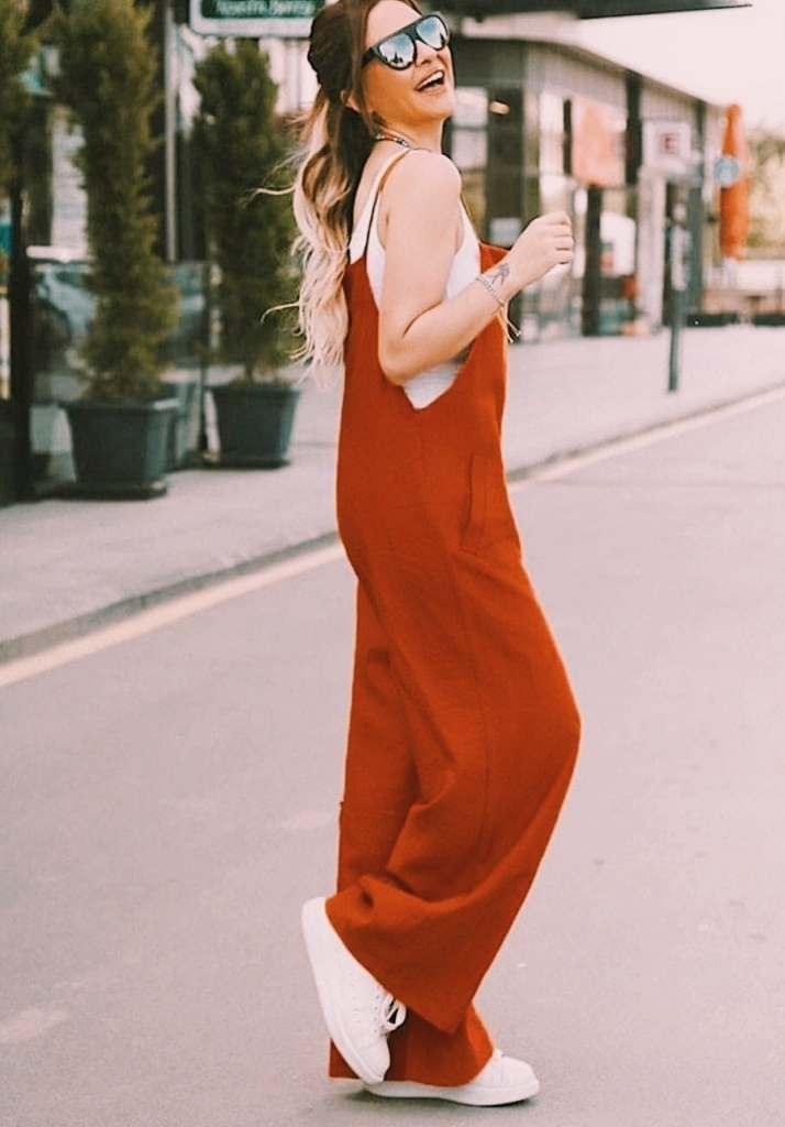 Atlet Dahil Aerobin Kumaş Tulum