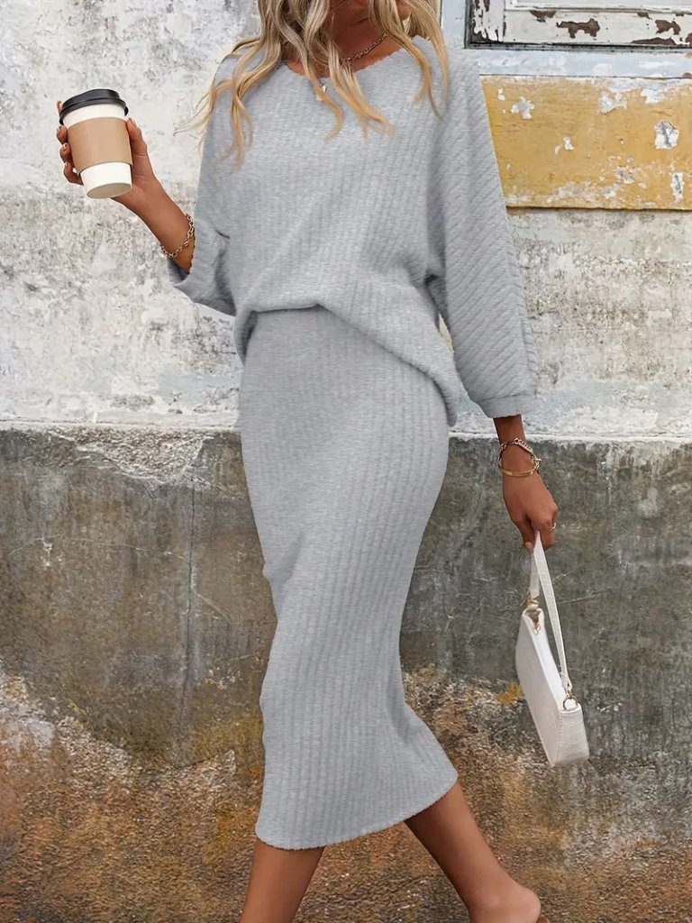 Kadın Uzun Kollu Yuvarlak Yakalı şardonlu Kaşkorse Bluz Ve Etek Ikili Takım