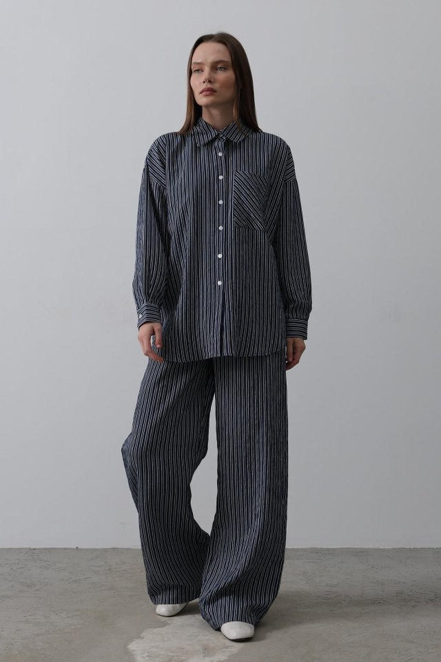 Striped Pocket Detailed Oversize Suit - Navy