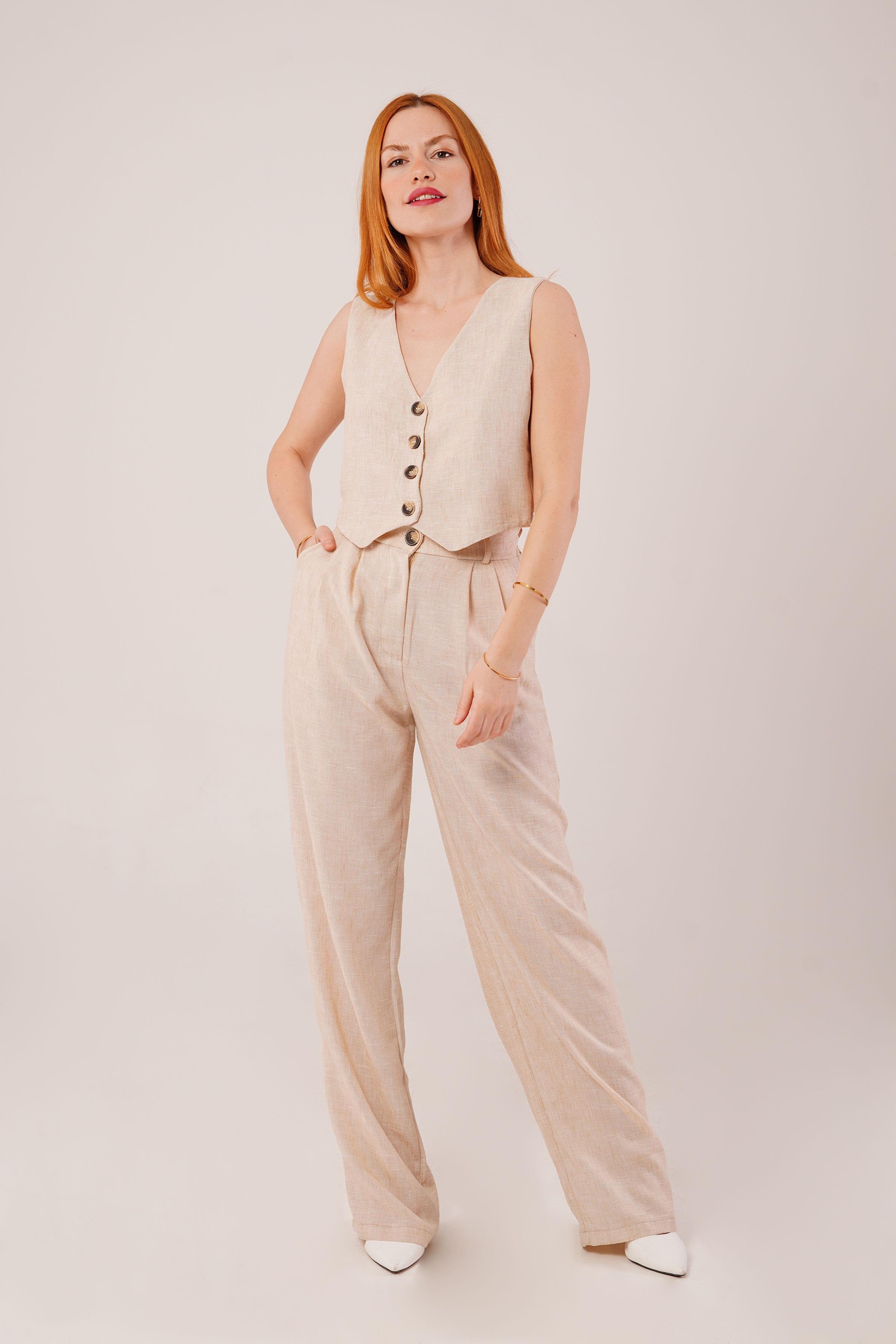 Barrel Pattern Beige Suit