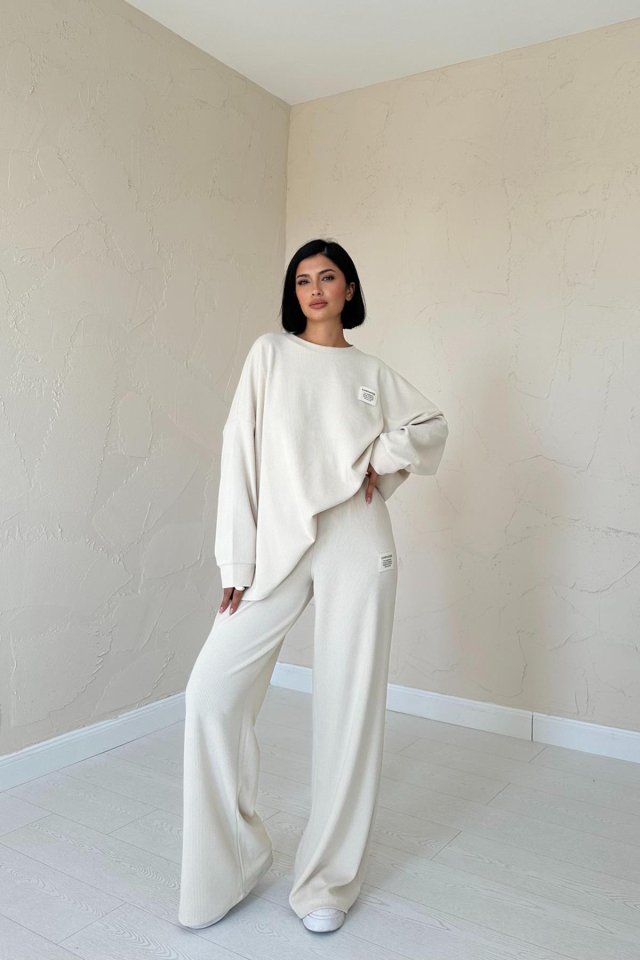 Beige Classic Fitilli Sweater And Pants Tool