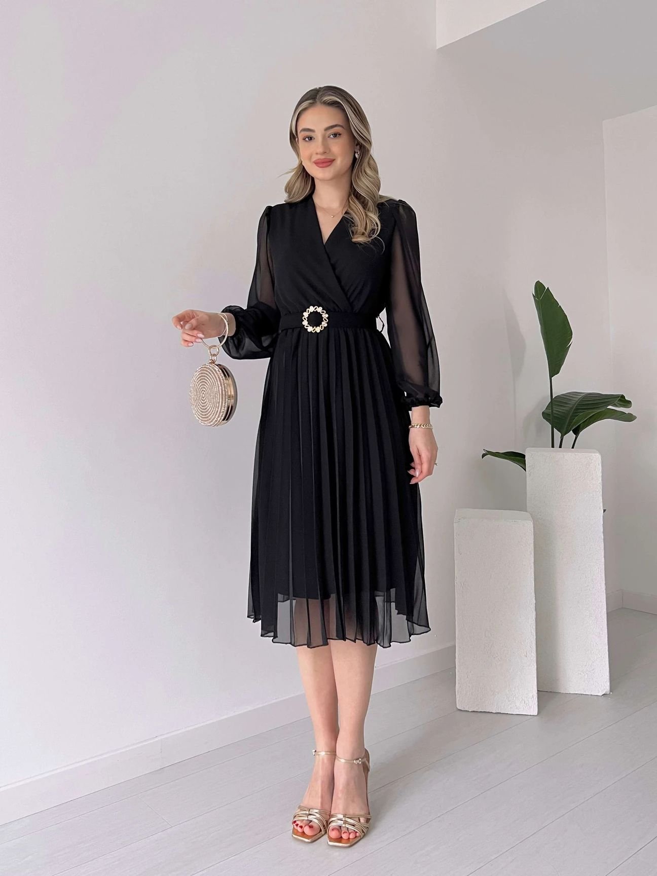 Women's Crovaze Collar Midi Boy Dress