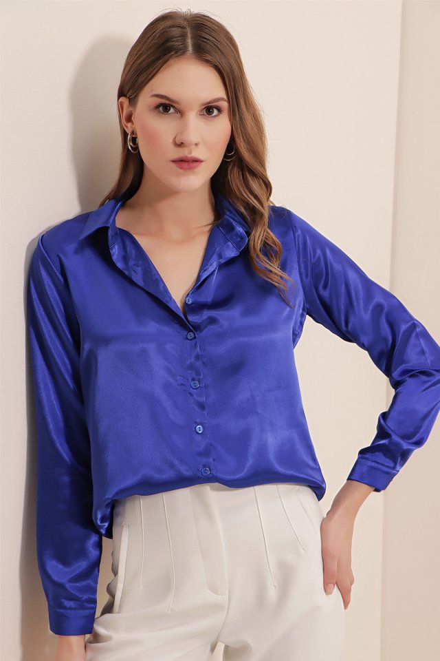 3964 Lightweight Casting Satin Shirt - Saks