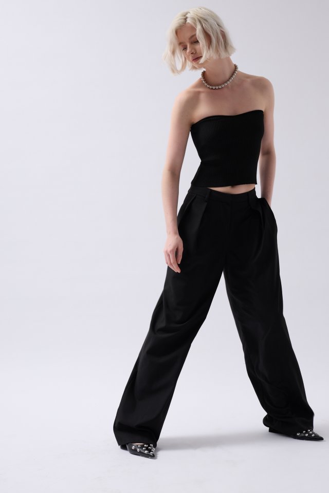 Strapless Textured Crop