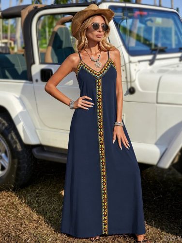 Kadın askılı v yakalı etnik şerit detaylı uzun viskon elbise