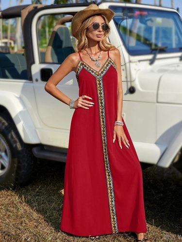 Kadın askılı v yakalı etnik şerit detaylı uzun viskon elbise