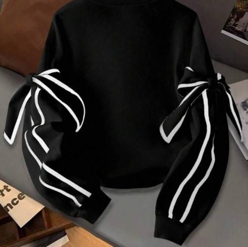 Kadın uzun kollu ara biye ve fiyonk detay bluz