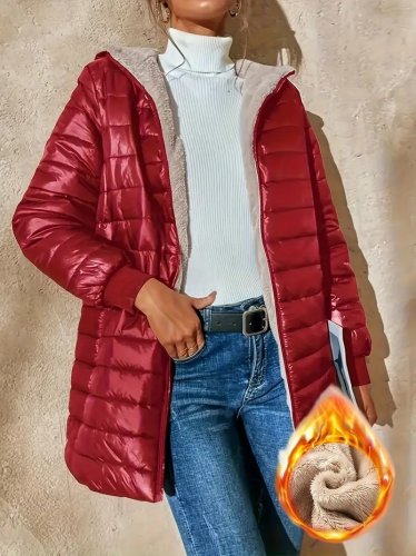 Kadın uzun kollu kapşonlu cep detaylı fermuarlı orta boy mont