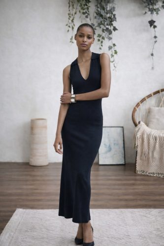 Kadın kolsuz v yakalı uzun triko elbise