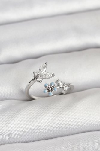 Pirinç Gümüş Renk Kelebek Model Kadın Yüzük