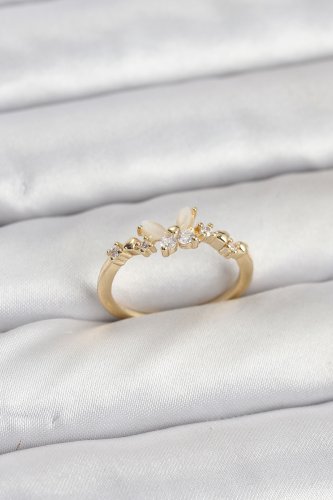 Kelebek Model Gold Renk Pirinç Kadın Yüzük